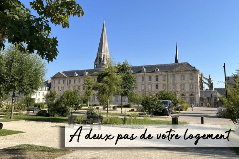 Appartement Chambre Cosy - Jacuzzi - Little Room Vendôme Екстериор снимка